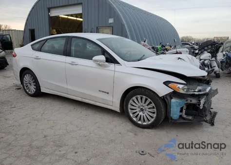 2013 Ford Fusion Se Hybrid из США, поврежденный, VIN 3FA6P0LU9DR349335